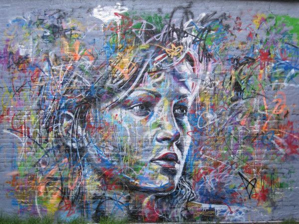 STREET ART - GIRL